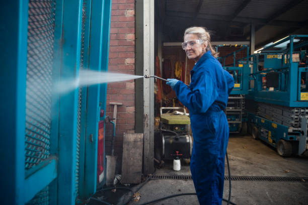 Why Choose Our Certified Pressure Washing Experts for Your Project Needs in Texarkana, TX?